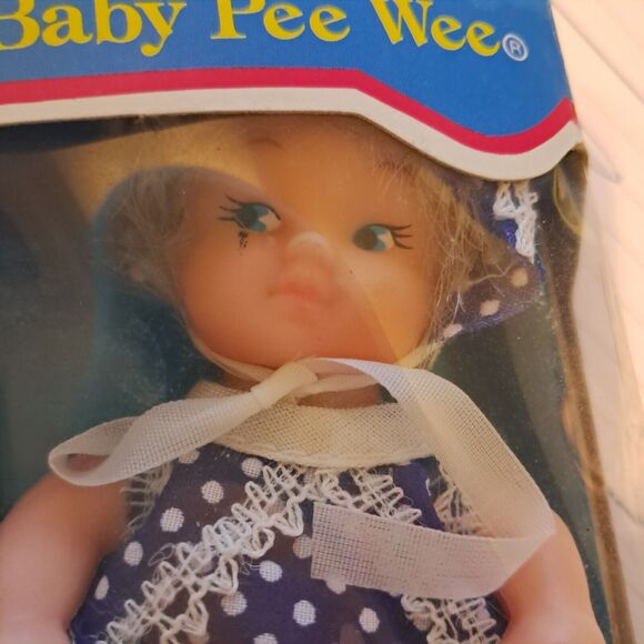 PEE WEE  Pocket Size Doll by Uneeda in Box Vintage 1989 - Picture 4 of 11
